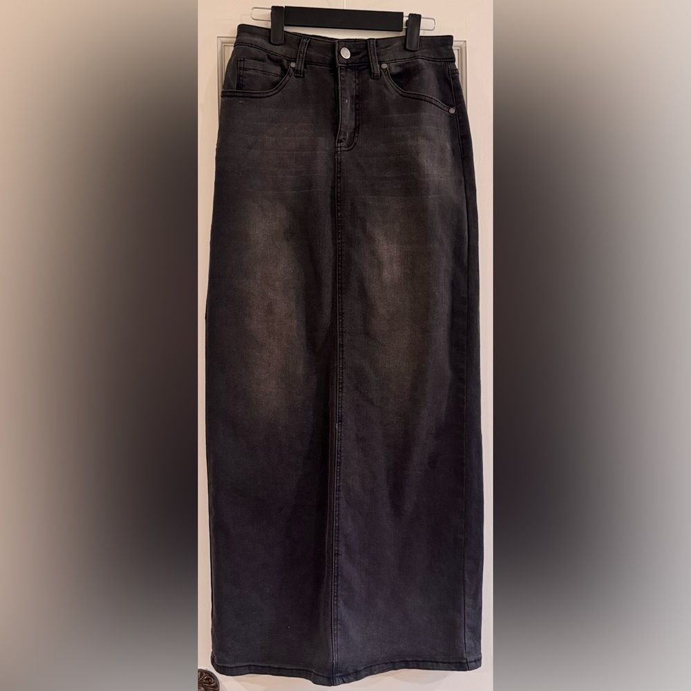 Women's Black Maxi Denim Skirt
